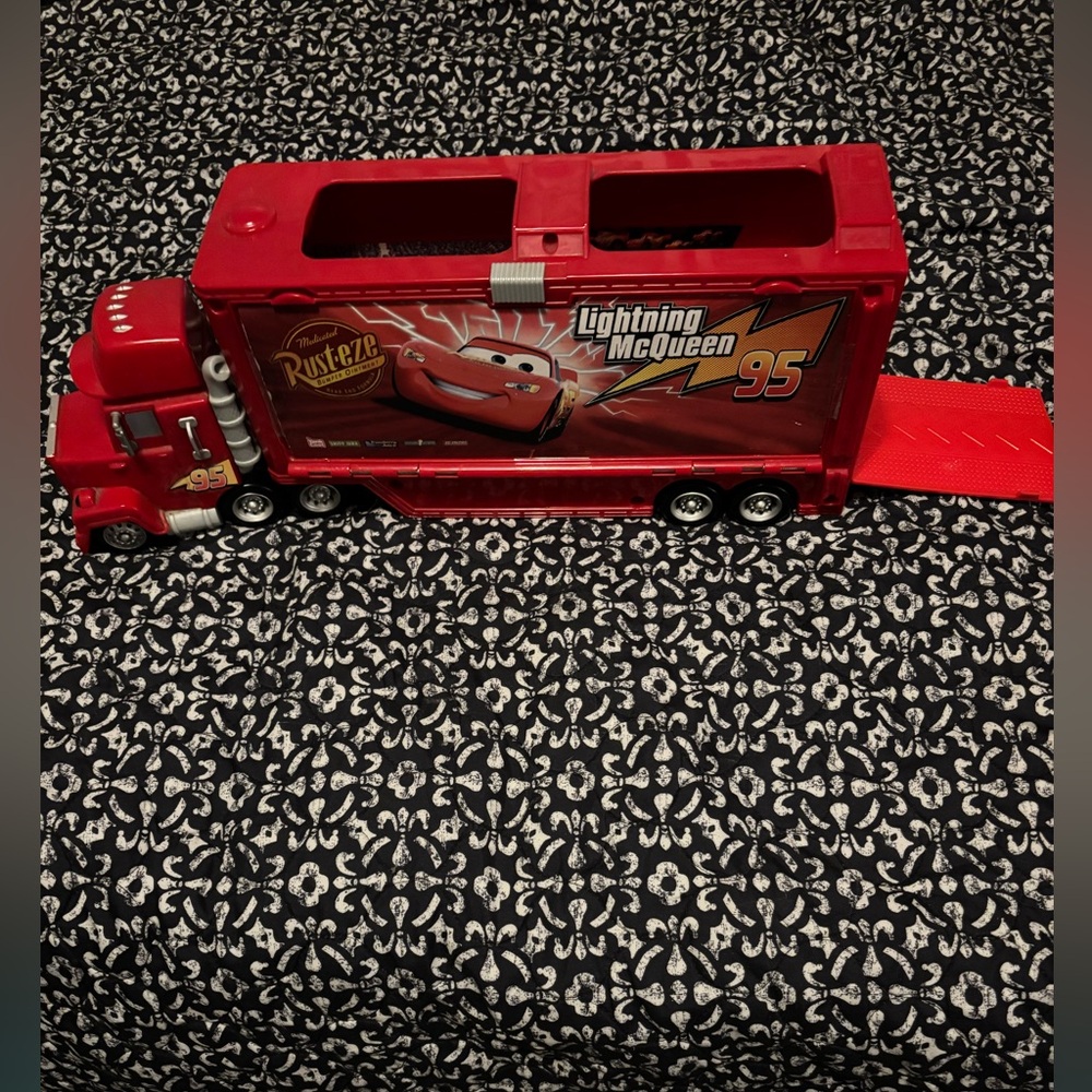 Disney Pixar Cars Track Talkers Toy Truck Chat & Haul Mack Hauler Semi Vehicle